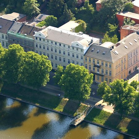 Hotel Niederlaendischer Hof Schwerin  Exterior photo